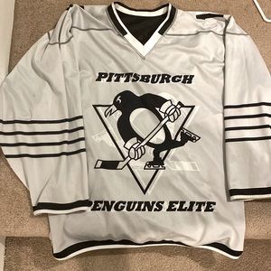Pittsburgh Penguins Elite practice jersey reversible single layer! Men’s large